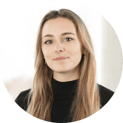 Photo de Anaïs BALMEY, Designer graphique UI/UX